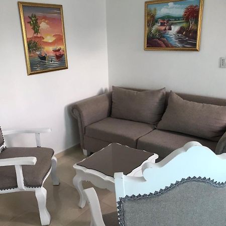 Apartamento Los Rieles Santiago De Los Caballeros Kültér fotó